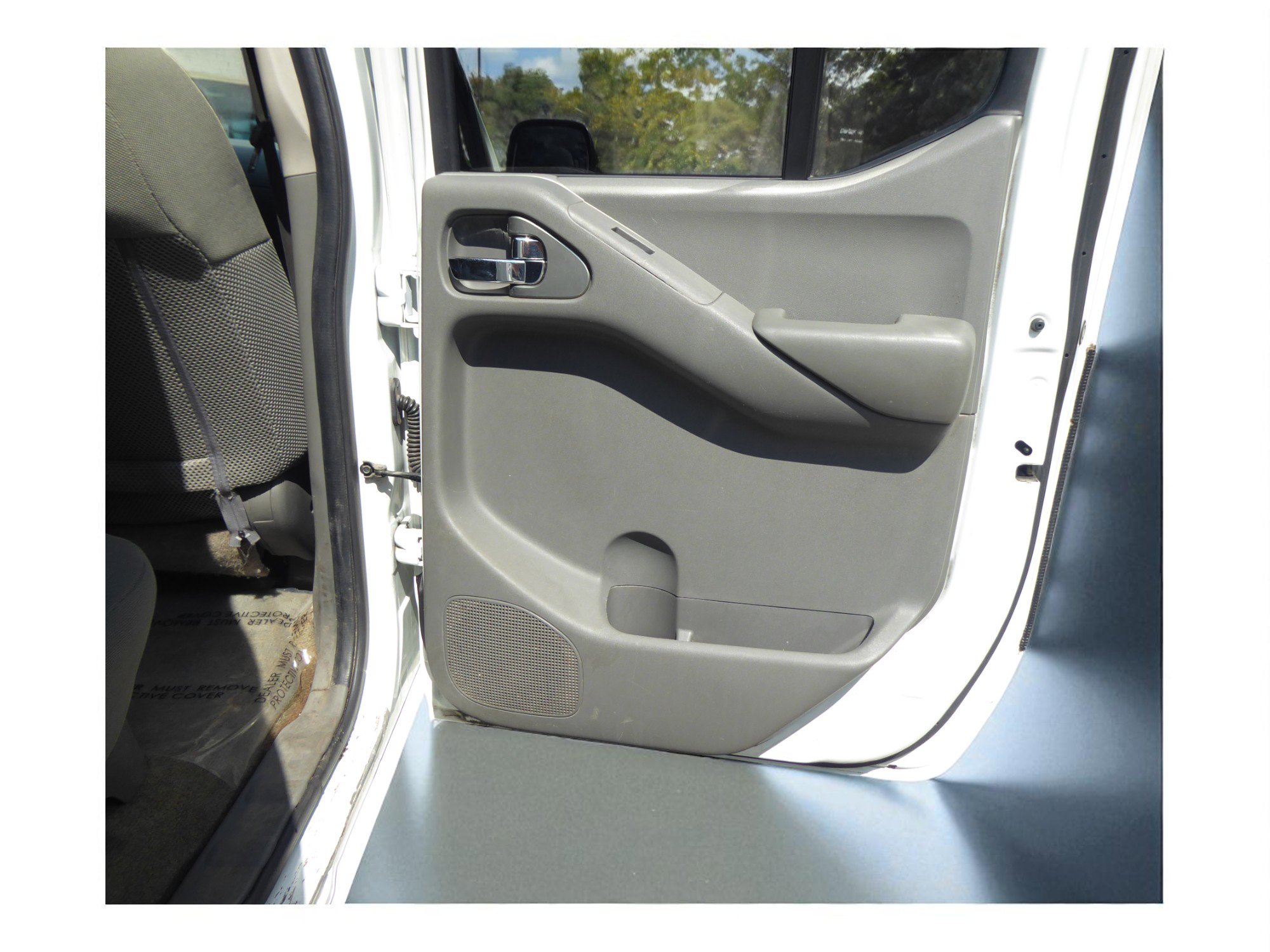 Used 2016 Nissan Frontier SV image 20