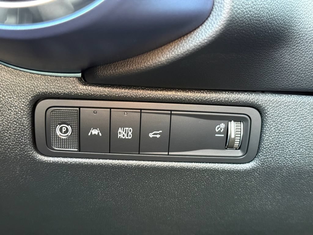 New 2026 Chevrolet Equinox EV LT FWD image 21