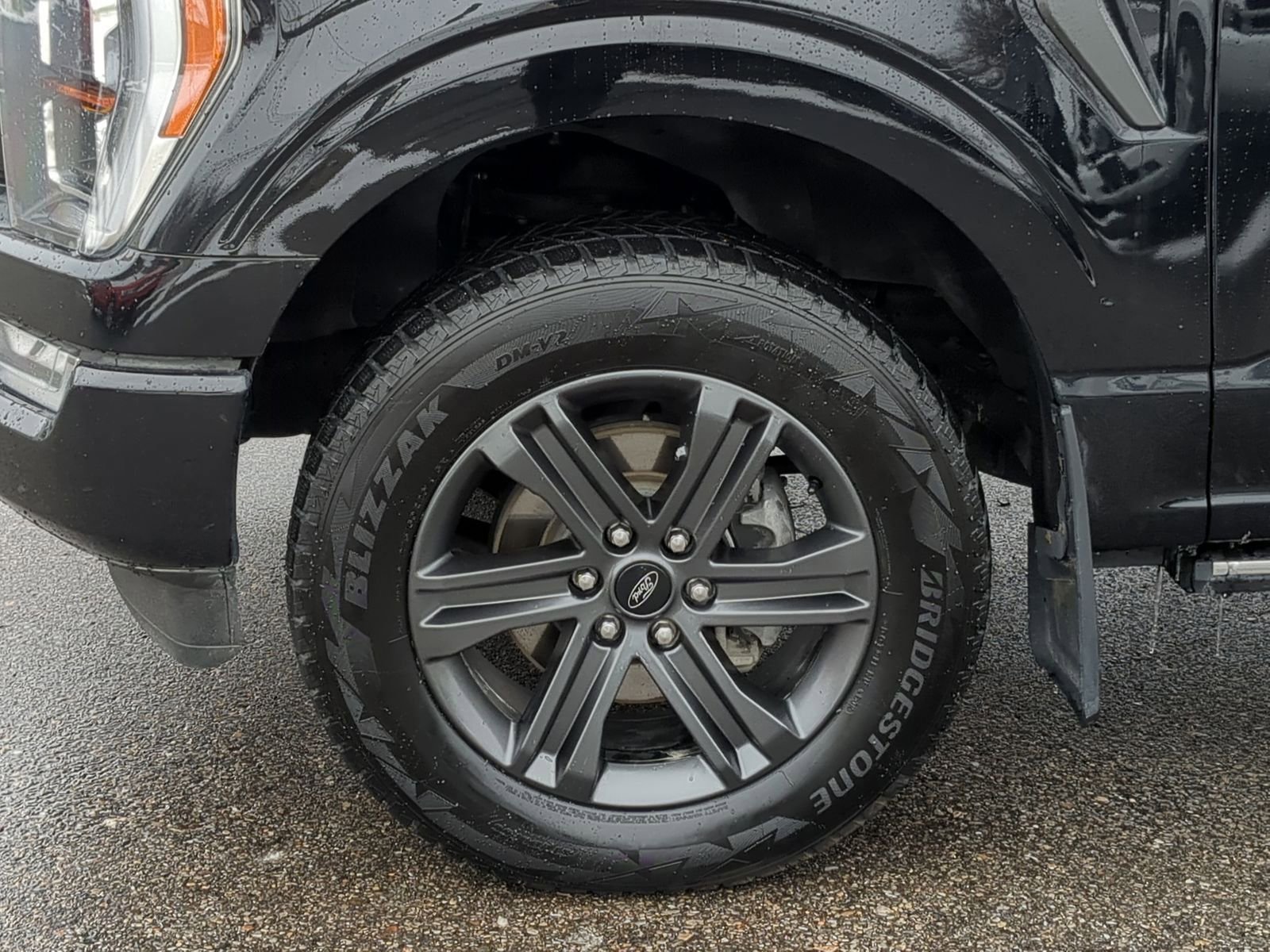 Used 2023 Ford F150 Lariat w/ Equipment Group 502A High image 19