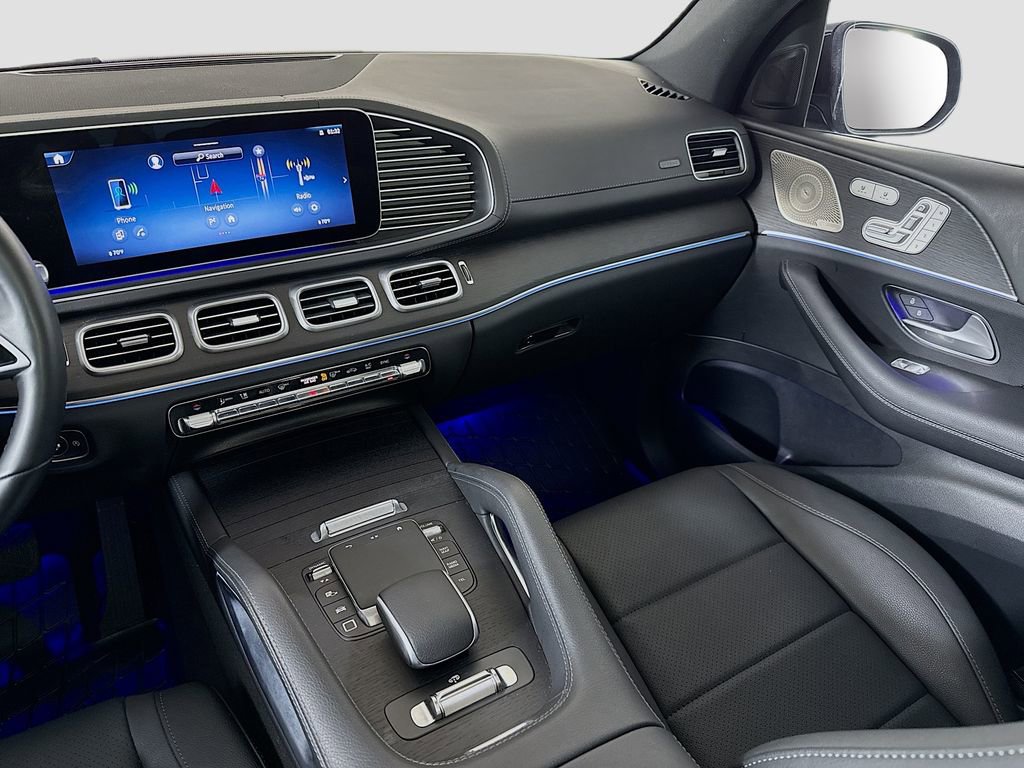 Used 2025 Mercedes-Benz GLS 450 4MATIC image 25