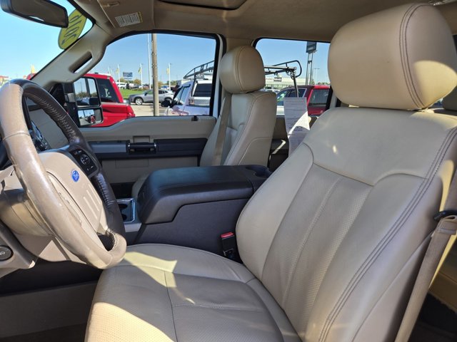 Used 2016 Ford F250 Lariat w/ Lariat Ultimate Package AWD/4WD image 25
