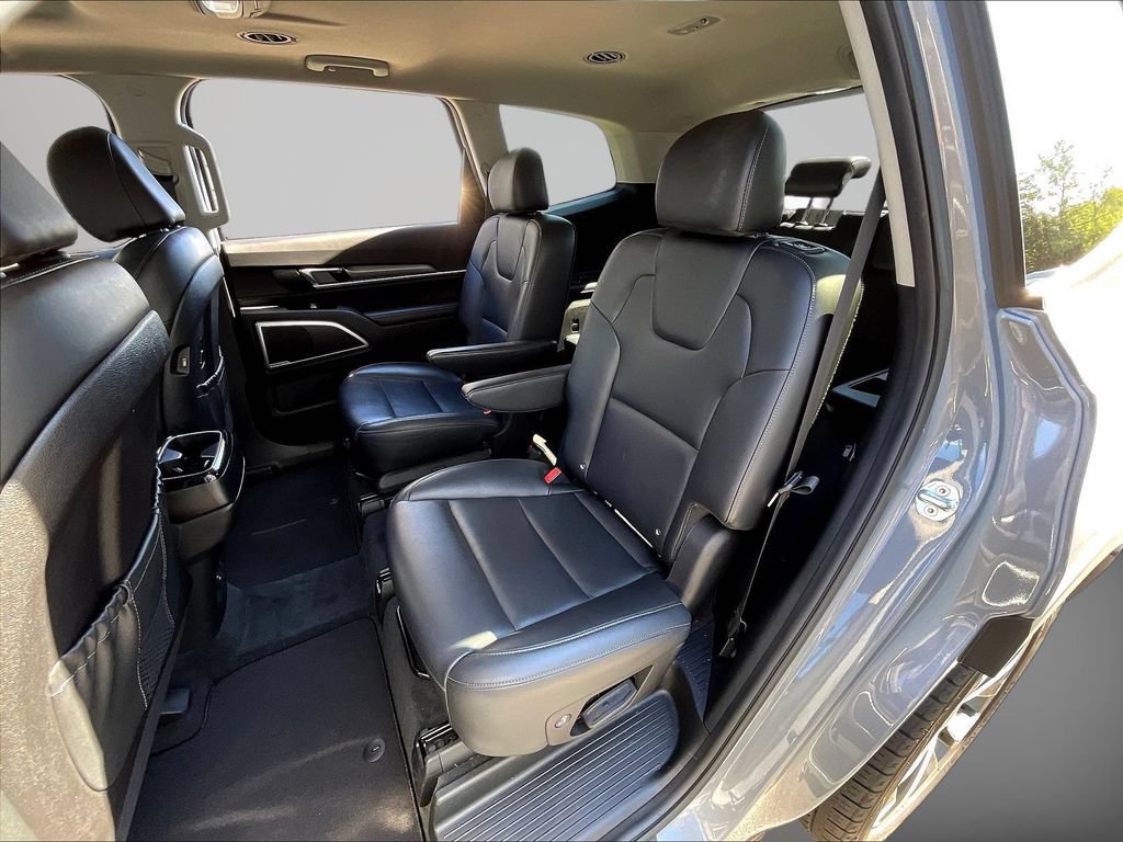 Used 2021 Kia Telluride S FWD image 23