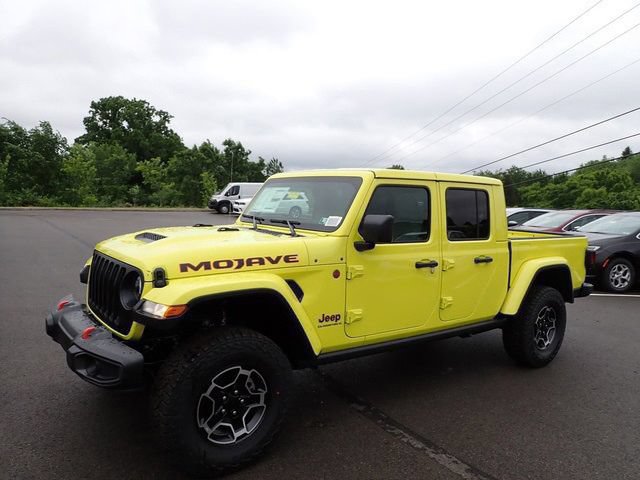Used 2023 Jeep Gladiator Mojave w/ Cold Weather Group AWD/4WD image 2