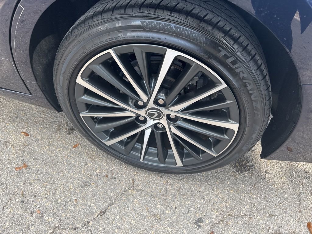 Certified 2022 Lexus ES 350 w/ Premium Package image 14