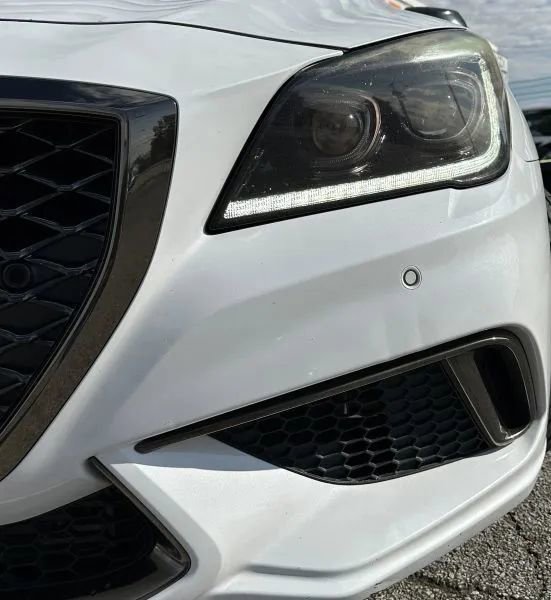 Used 2018 Genesis G80 3.3T Sport image 9