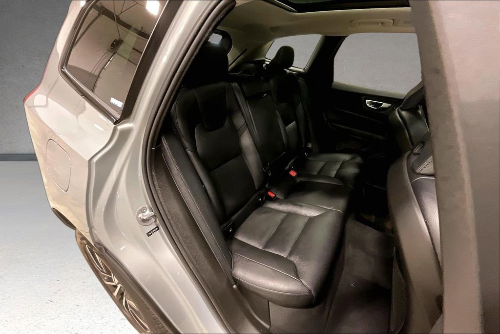 Certified 2024 Volvo XC60 B5 Plus w/ Climate Package AWD/4WD image 25