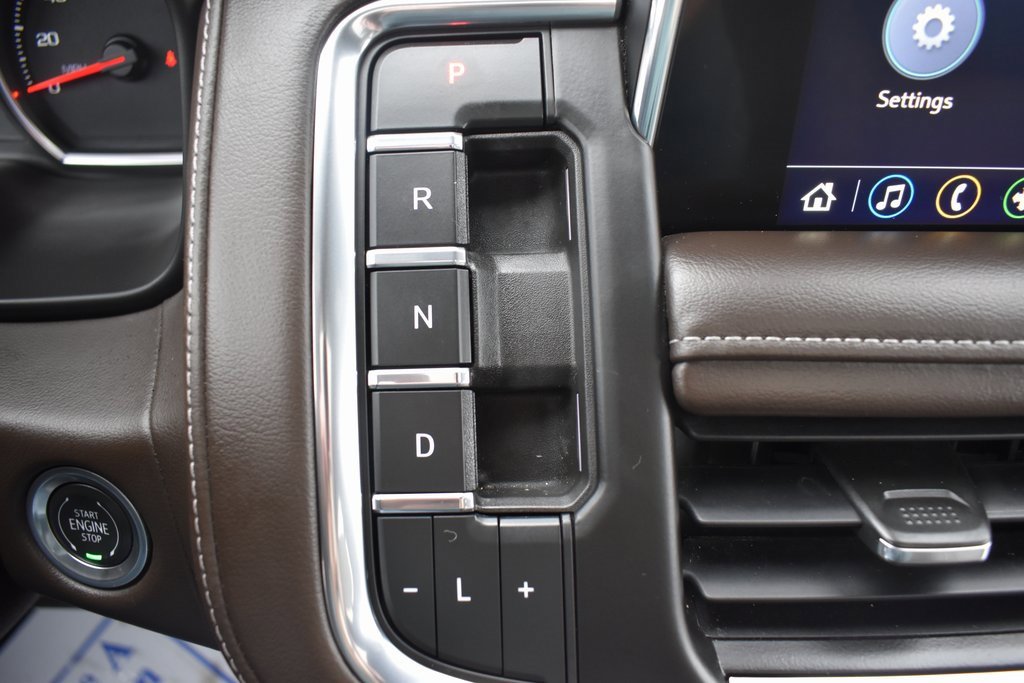 Used 2021 Chevrolet Tahoe Z71 w/ Luxury Package image 19