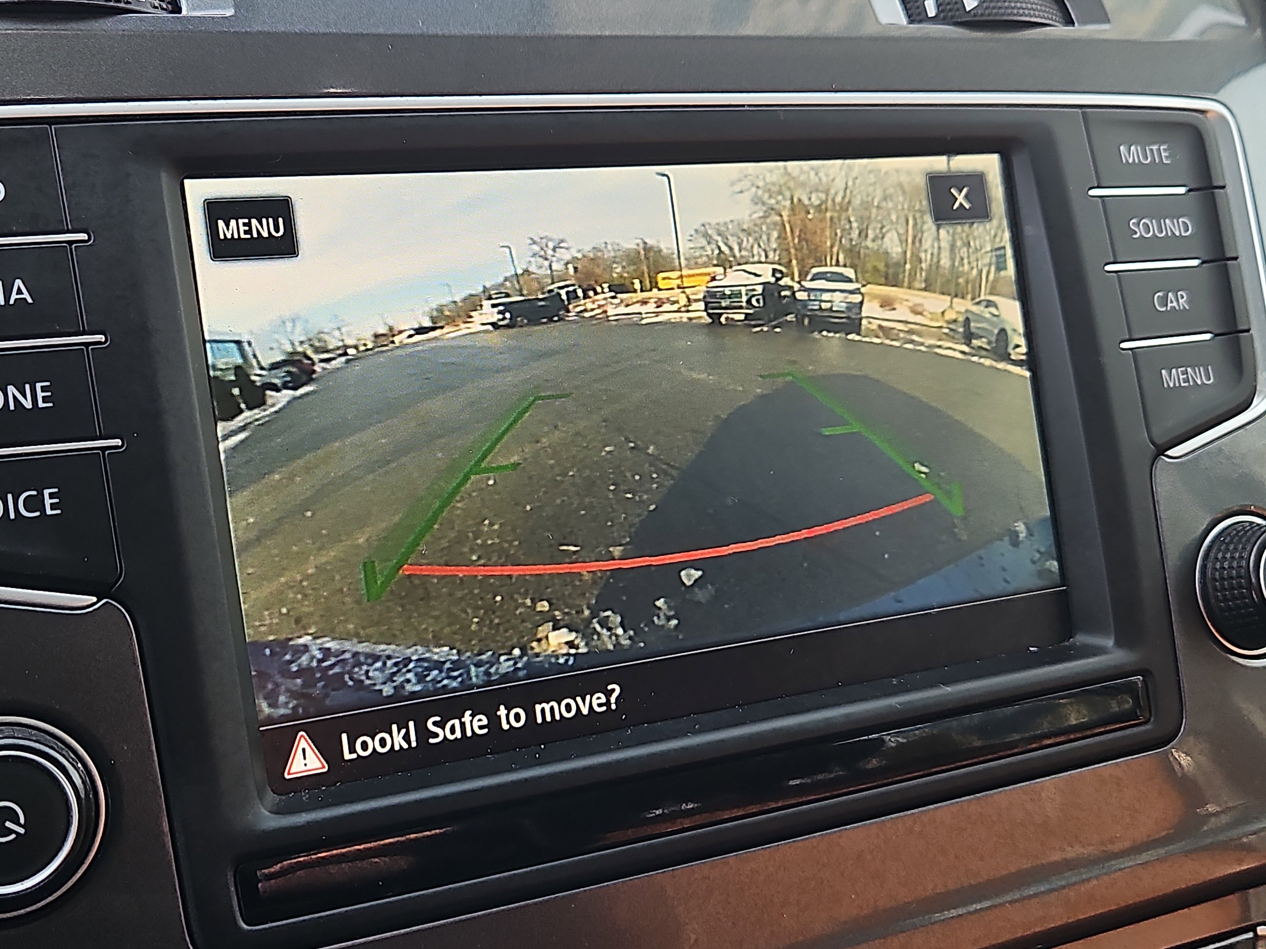 Used 2017 Volkswagen Golf Alltrack SE image 10