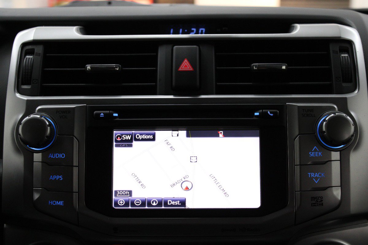 Used 2018 Toyota 4Runner SR5 Premium RWD image 24