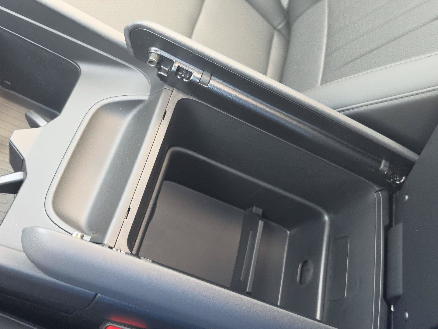 New 2026 Hyundai Santa Fe XRT AWD/4WD image 19