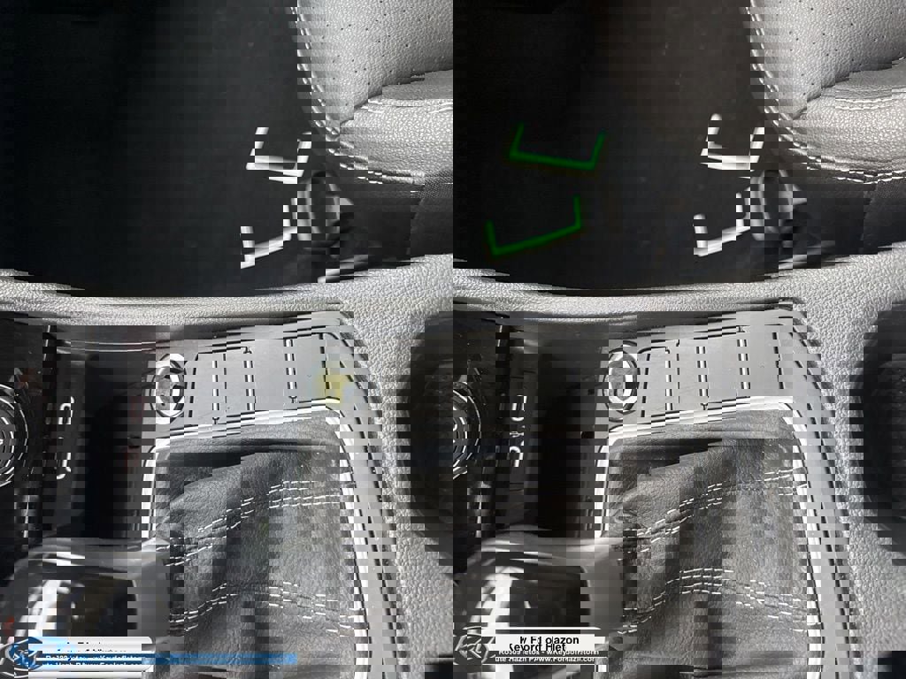 Used 2024 Volkswagen Jetta SE image 36