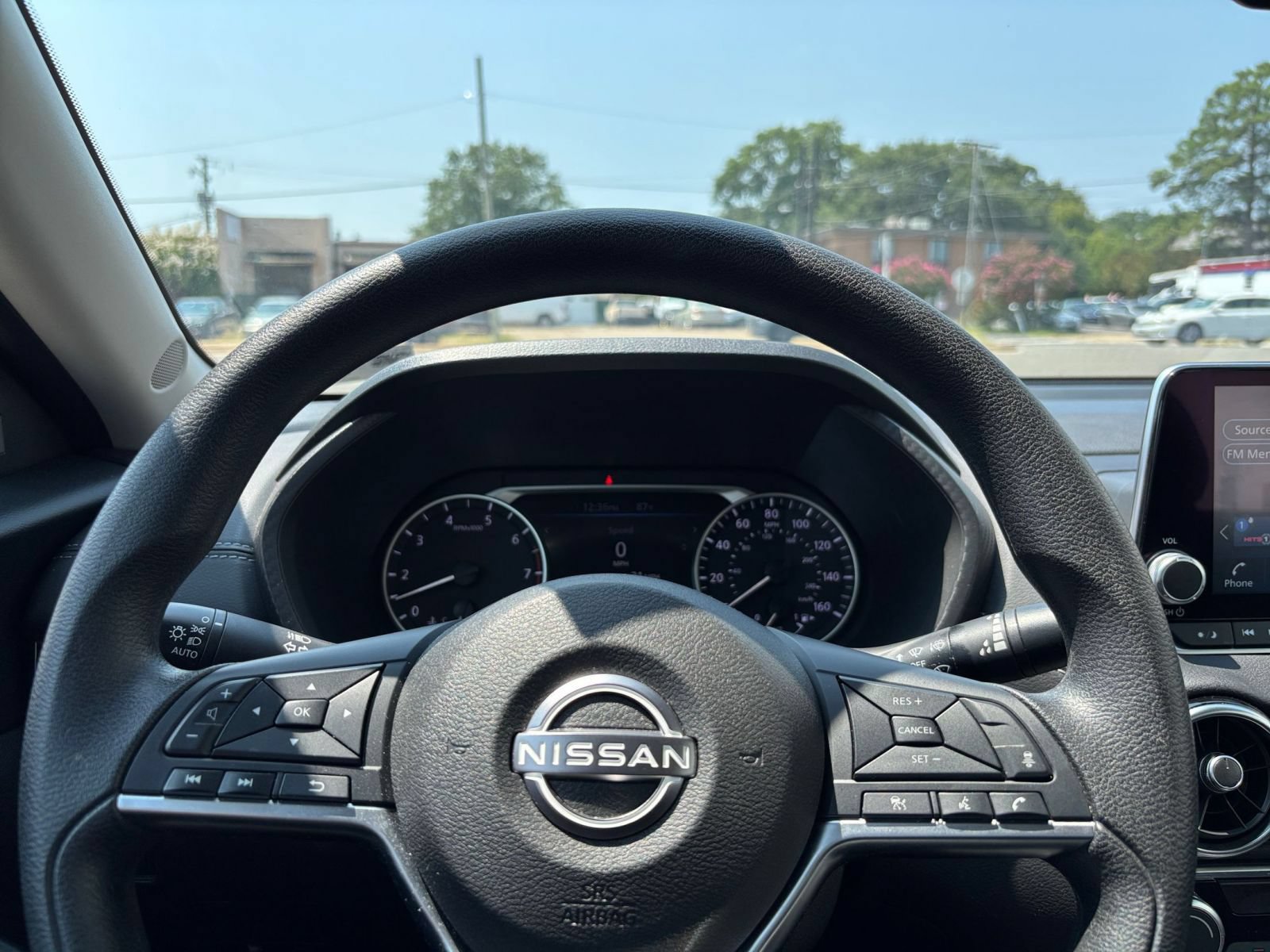 Used 2025 Nissan Sentra SV FWD image 27