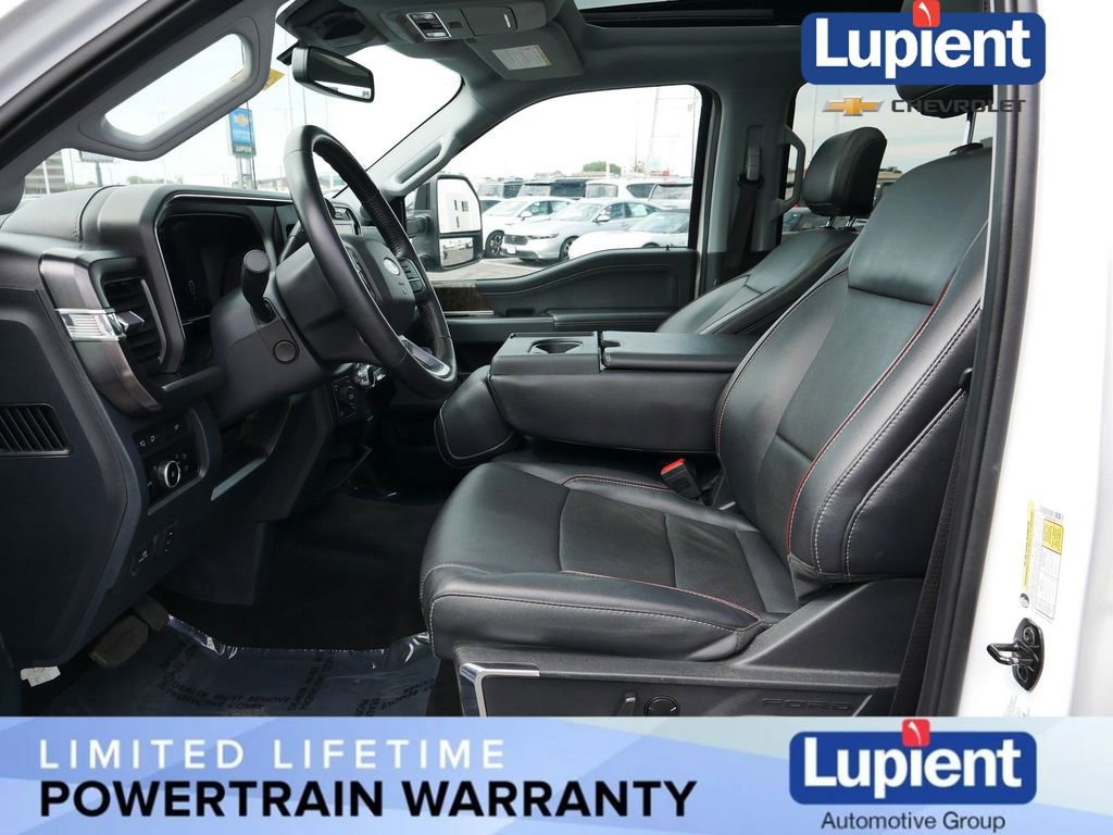 Used 2024 Ford F350 Lariat image 13