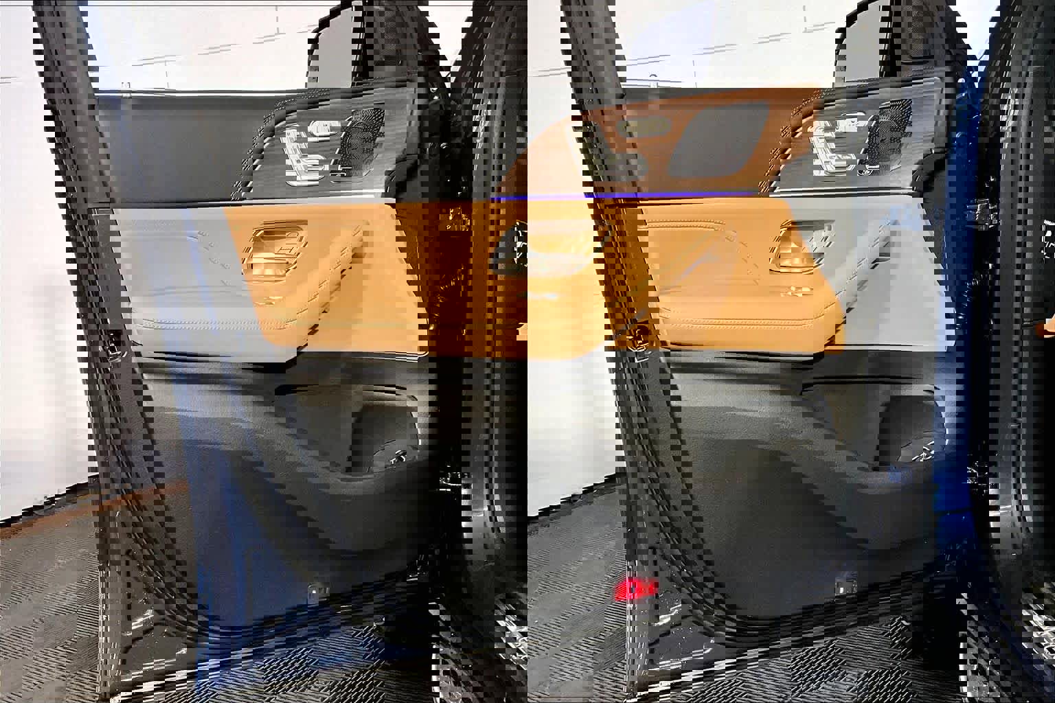 New 2026 Mercedes-Benz GLS 450 4MATIC image 11