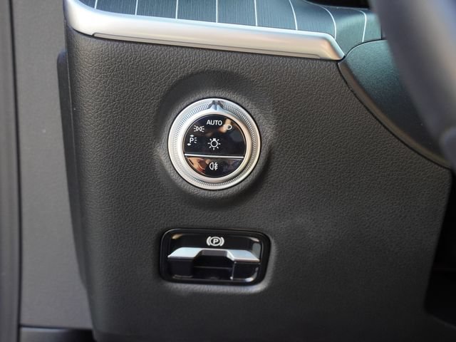 Used 2024 Mercedes-Benz CLE 300 4MATIC Coupe image 19