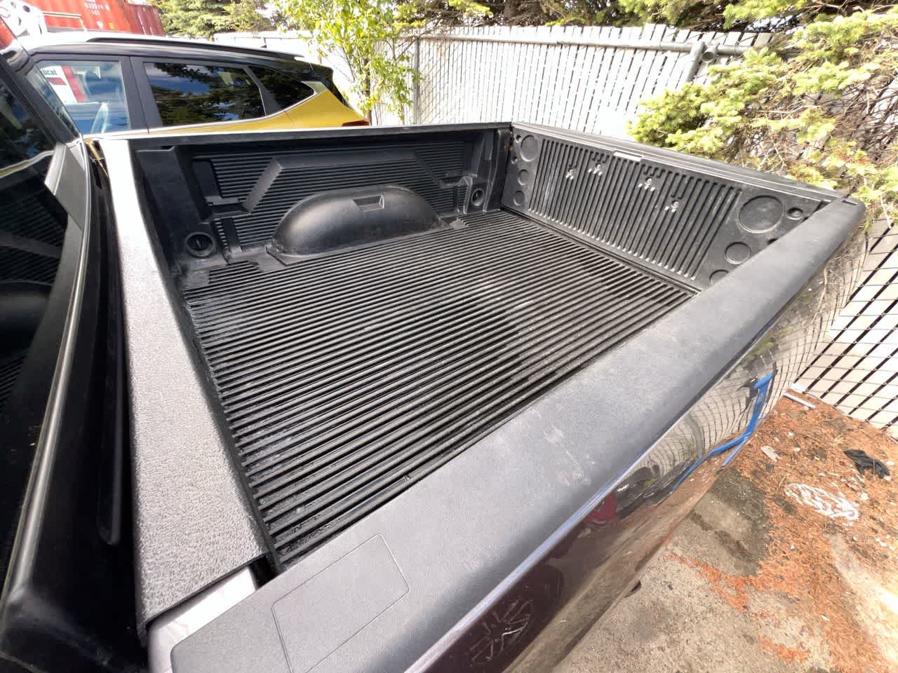 Used 2019 RAM 1500 Classic SLT AWD/4WD image 25