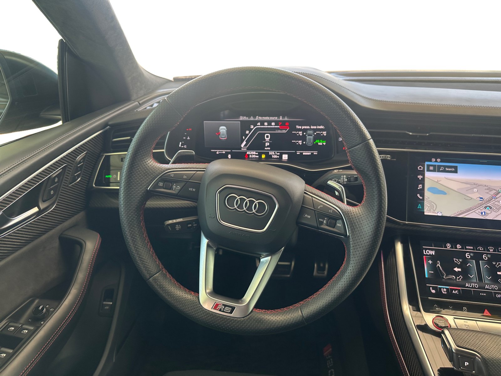 Used 2022 Audi RS Q8 w/ Black Optic Package AWD/4WD image 13