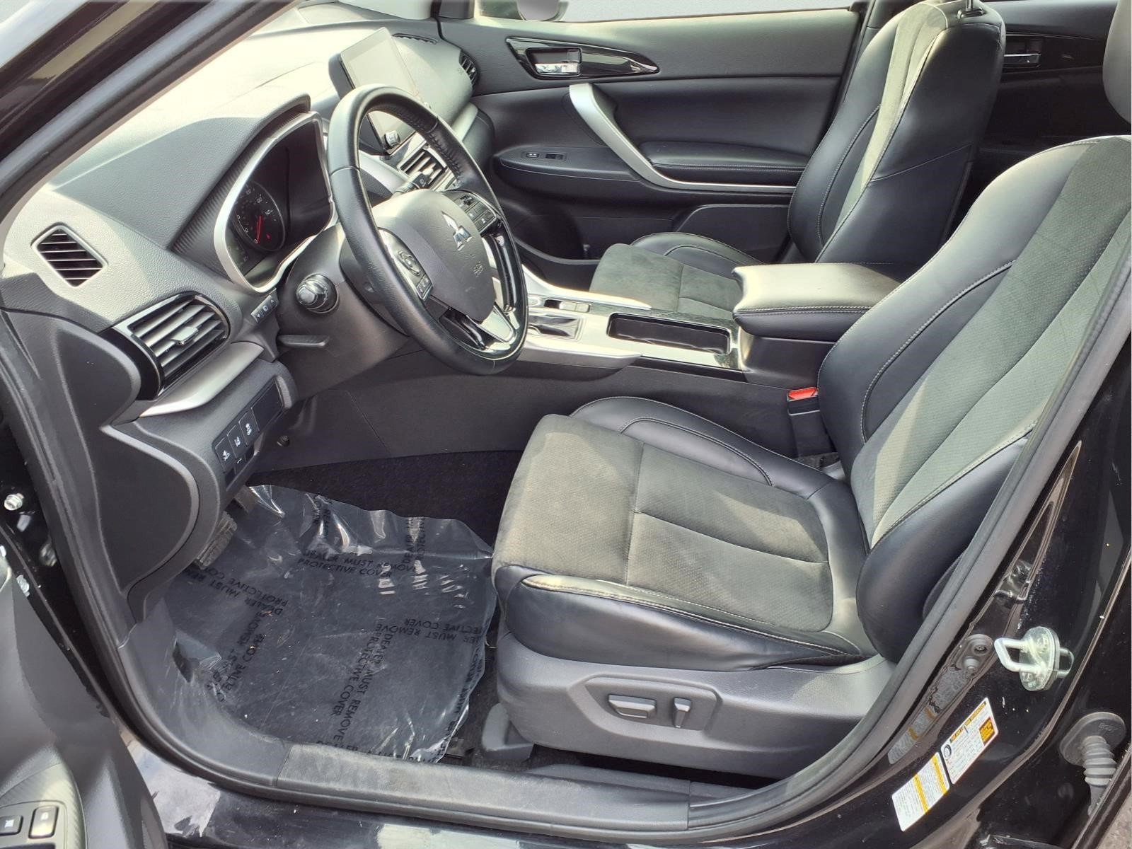 Used 2025 Mitsubishi Eclipse Cross SE AWD/4WD image 23