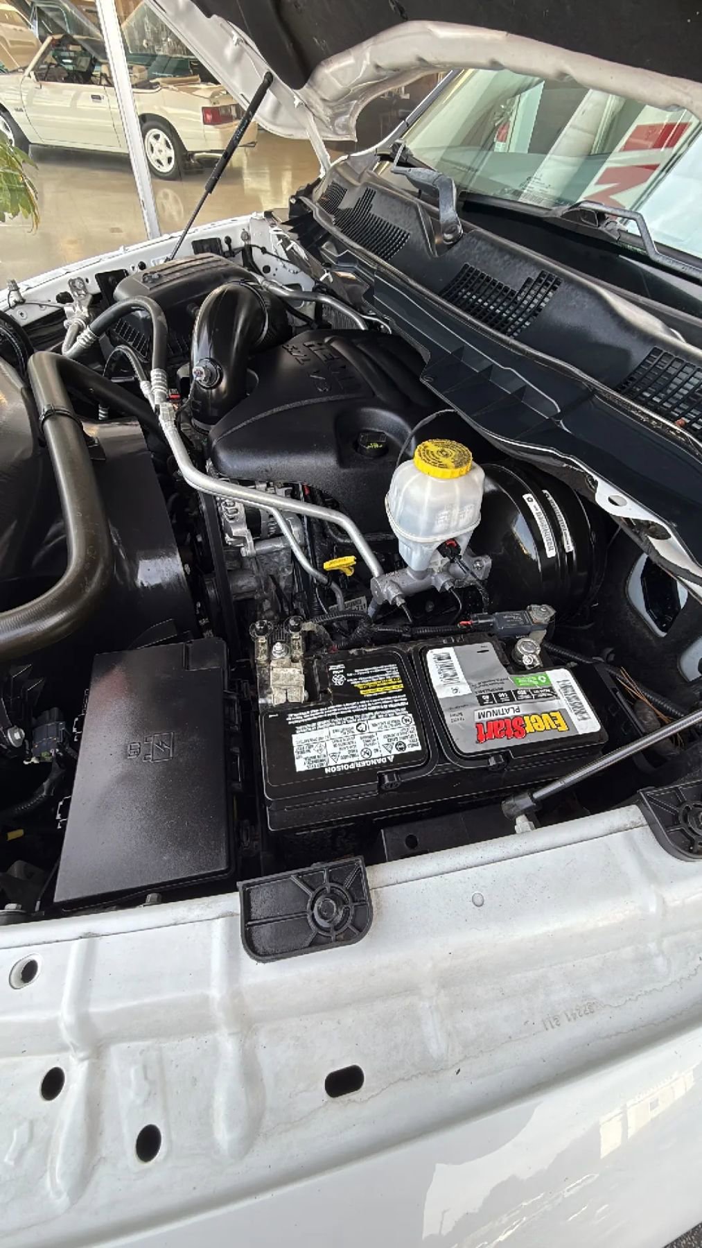 Used 2019 RAM 1500 Classic SLT RWD image 37