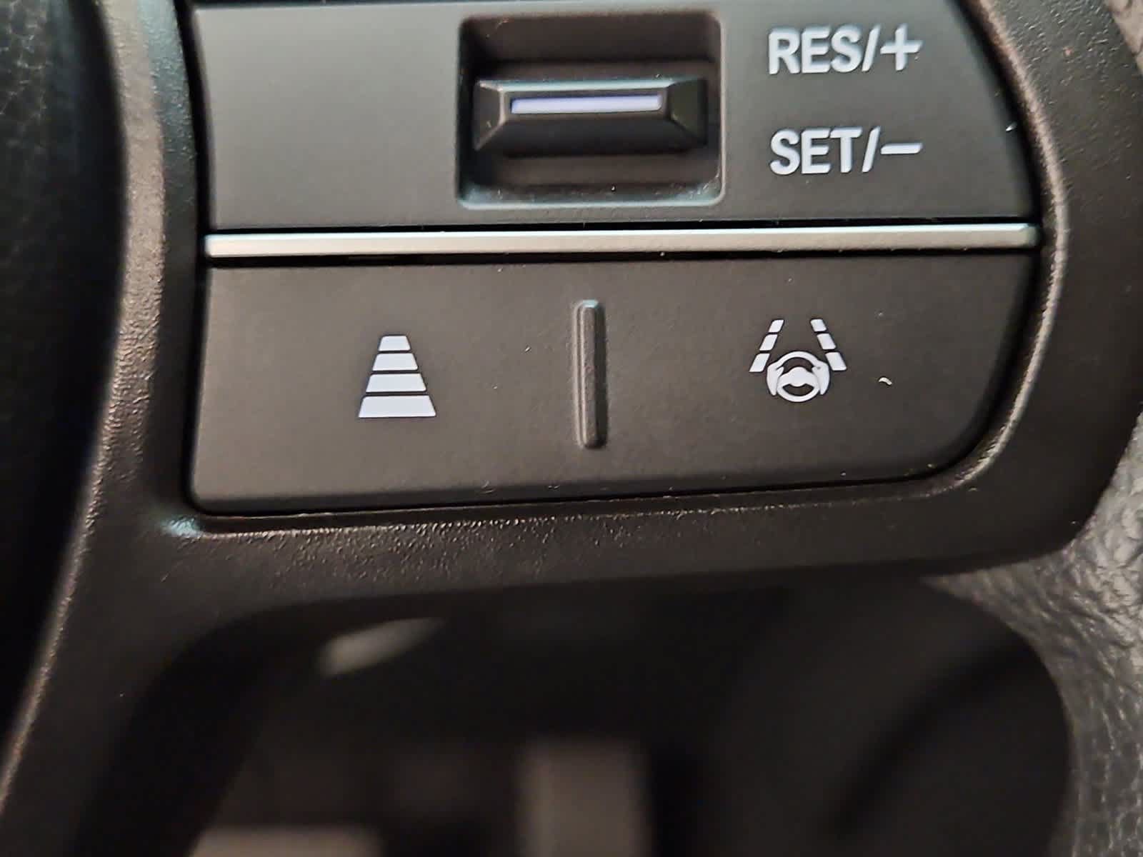 Certified 2025 Honda CR-V LX image 29