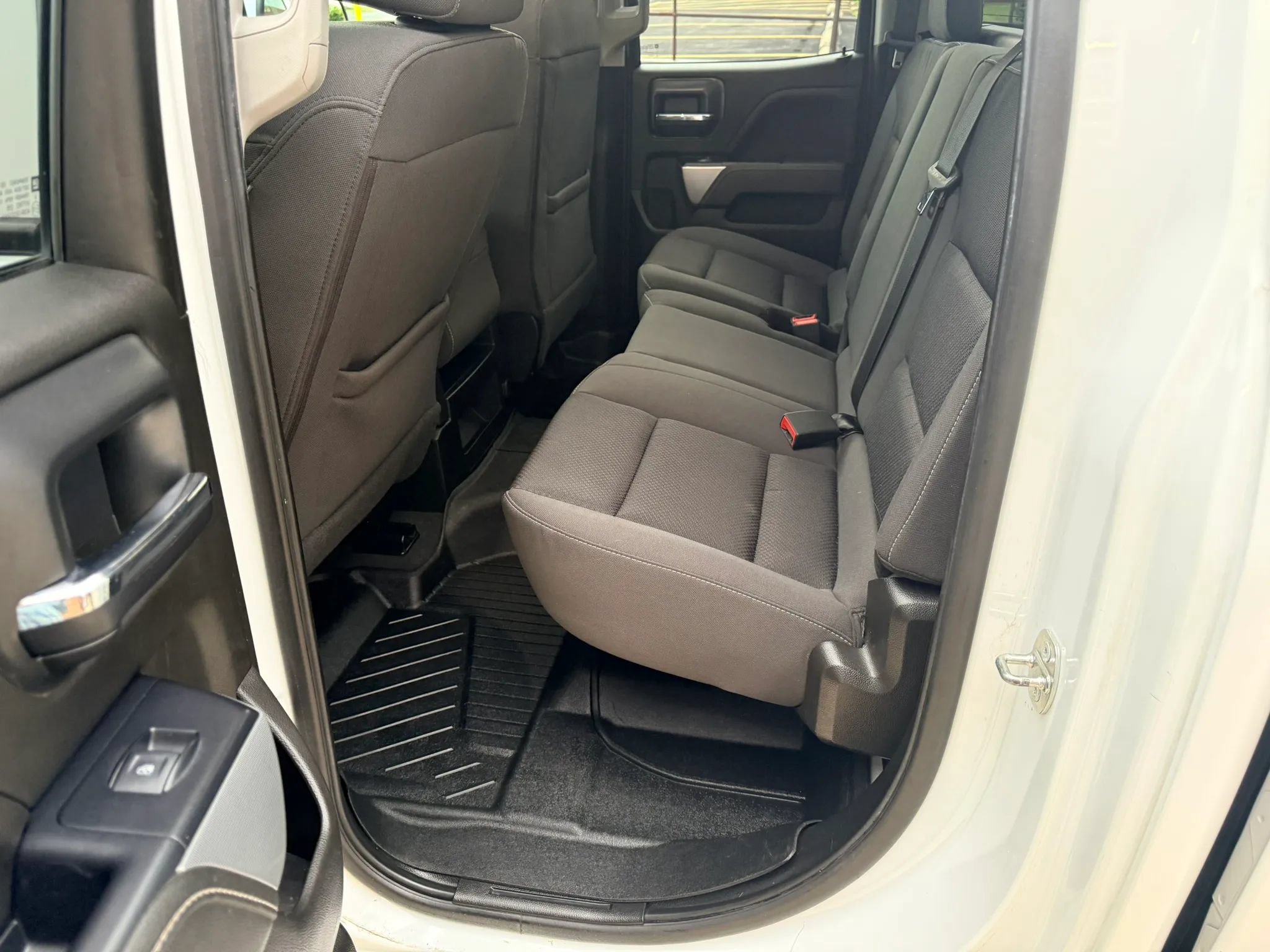 Used 2019 Chevrolet Silverado 1500 LT w/ All Star Edition AWD/4WD image 21