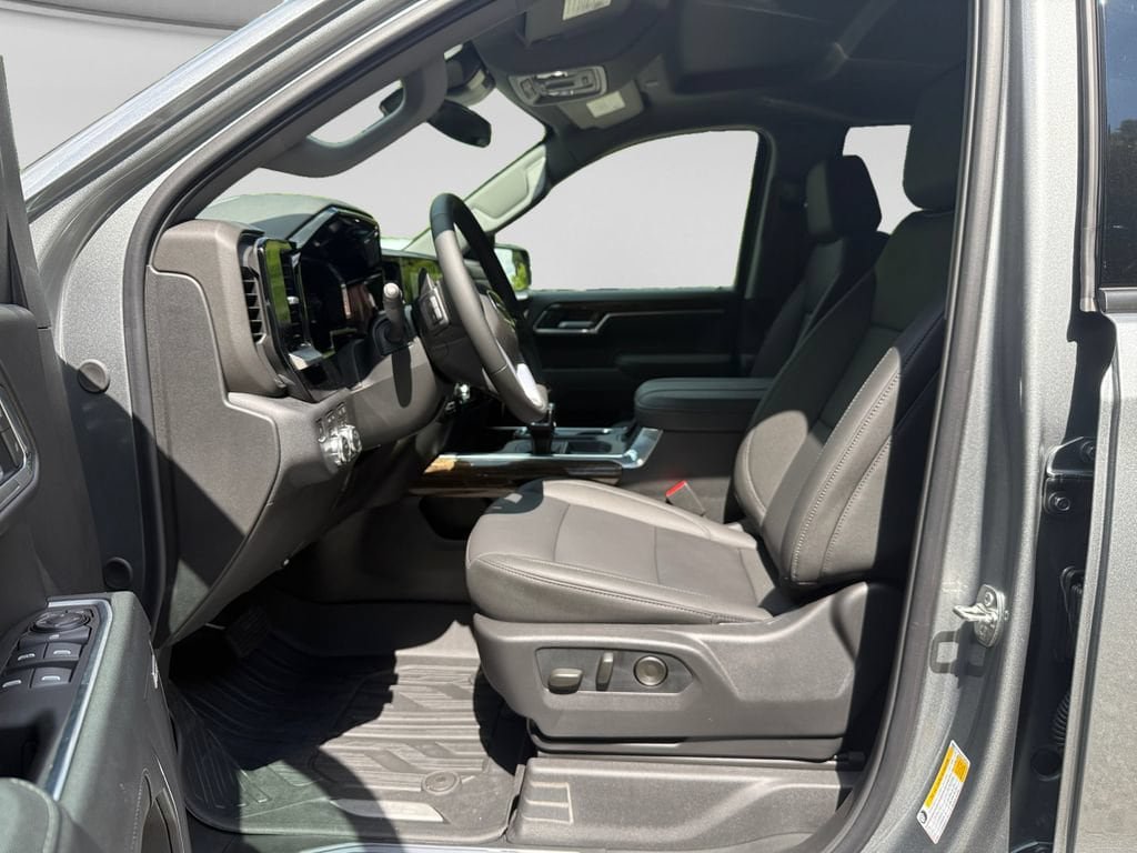 New 2026 GMC Sierra 1500 Elevation w/ Elevation Premium Package AWD/4WD image 10