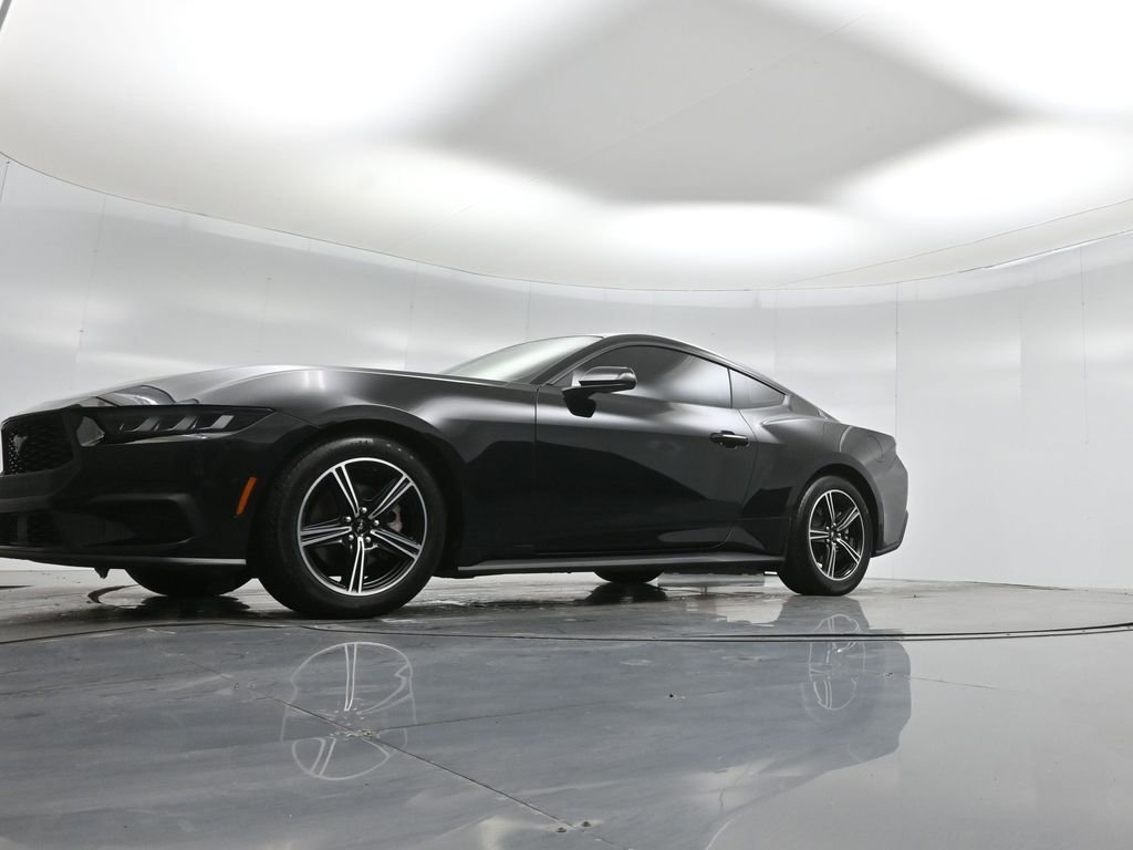 Certified 2024 Ford Mustang Coupe image 40