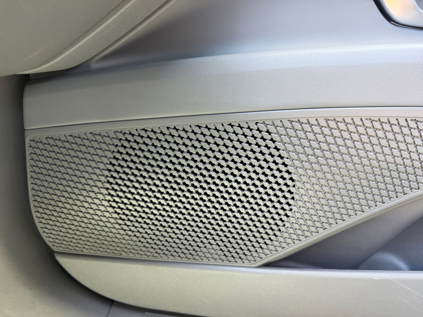 Certified 2025 Hyundai Elantra Sport FWD image 27
