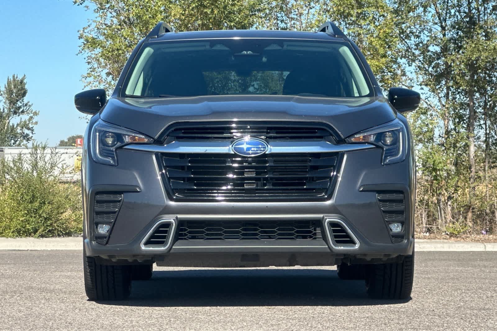 Used 2024 Subaru Ascent Touring AWD/4WD image 10