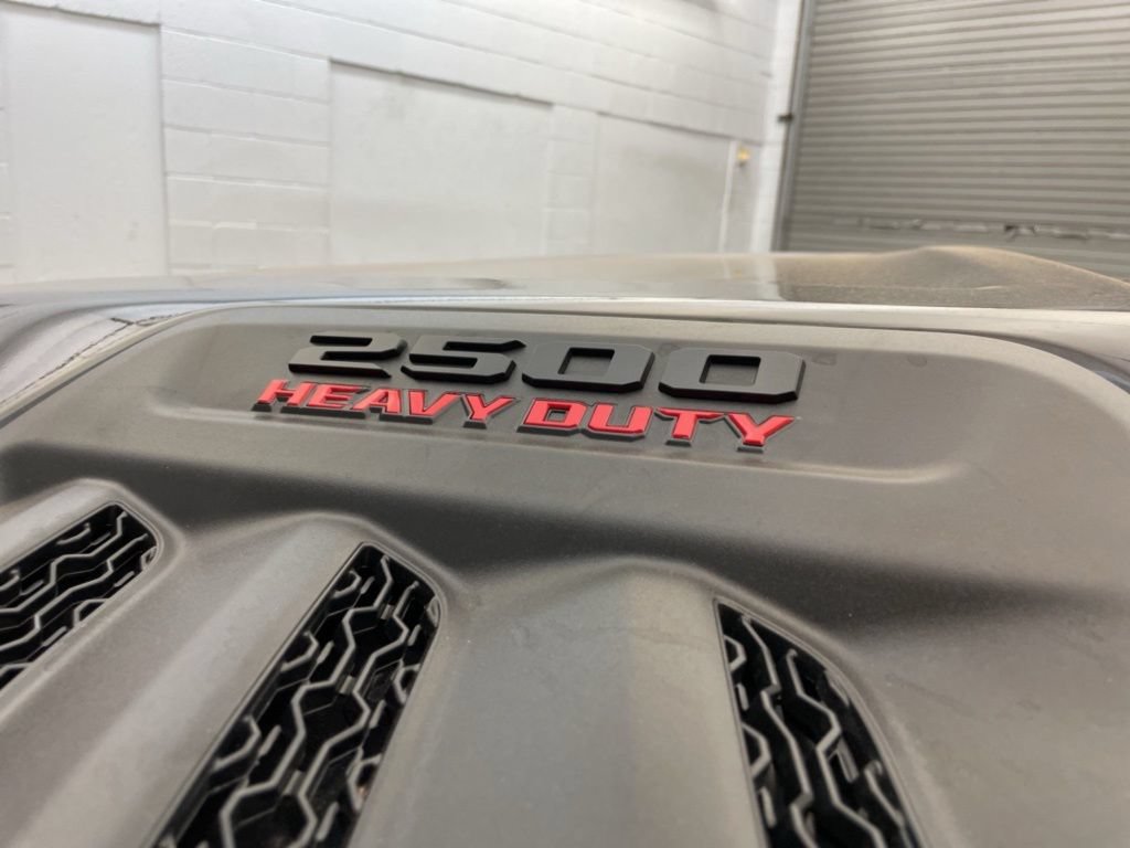 New 2026 RAM 2500 Laramie AWD/4WD image 12