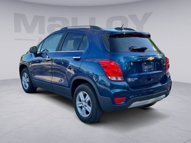 Certified 2020 Chevrolet Trax LT w/ Sun & Sound Package AWD/4WD image 3