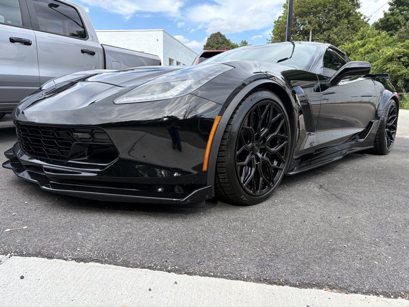 Used 2018 Chevrolet Corvette Z06 RWD image 6