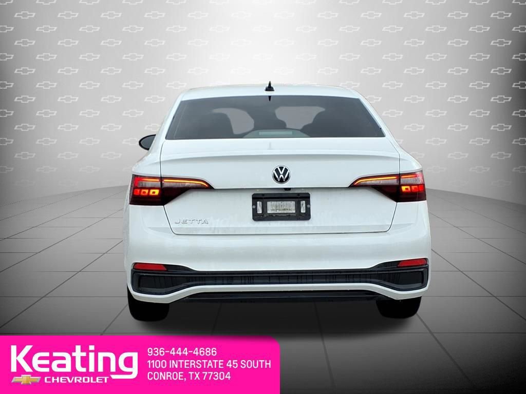 Used 2024 Volkswagen Jetta S image 7