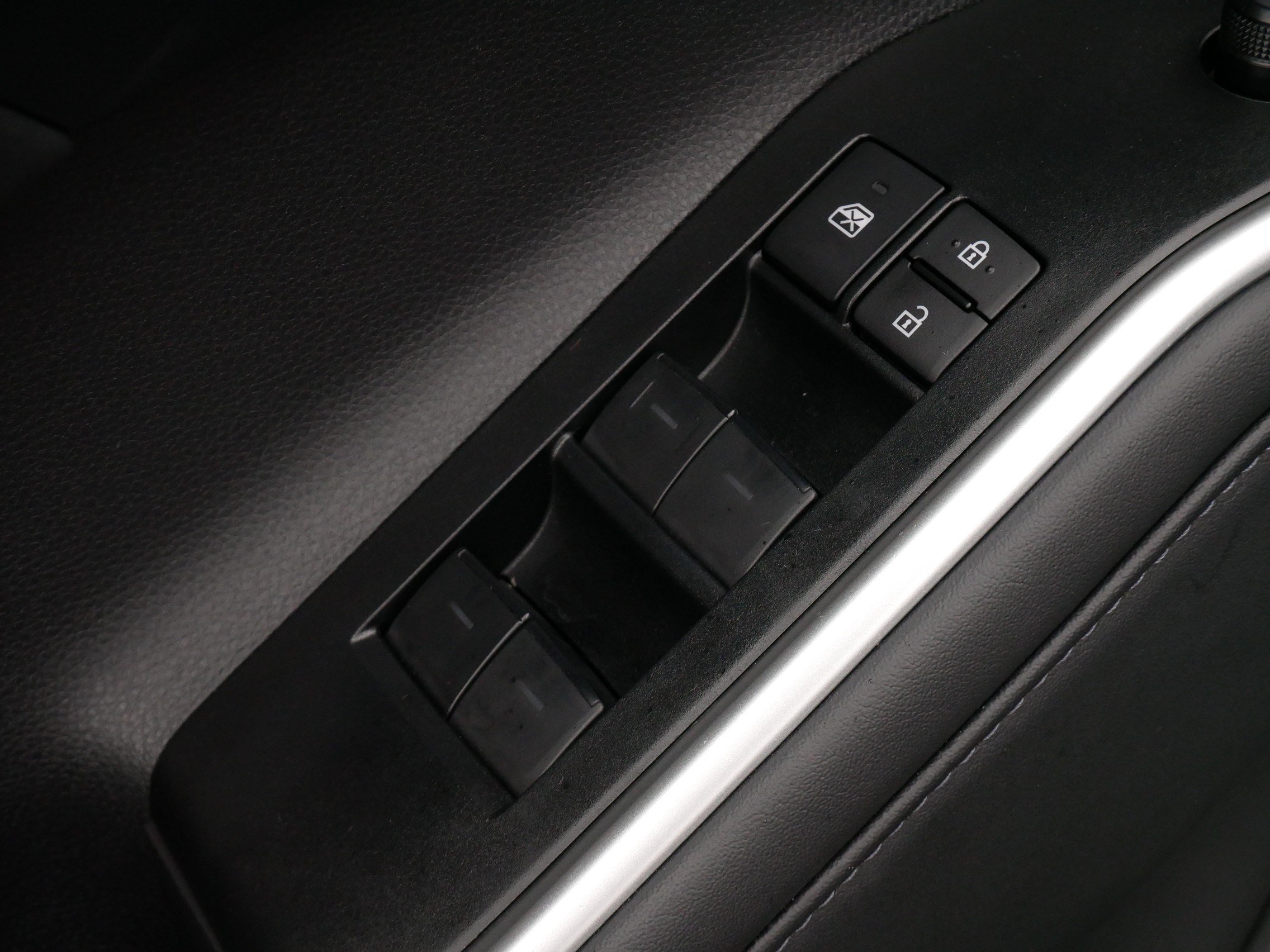 Used 2026 Toyota Highlander XLE AWD/4WD image 19