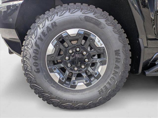 New 2025 GMC Hummer EV 3X w/ Extreme Off-Road Package image 10