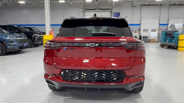 New 2026 Chevrolet Equinox EV RS image 5