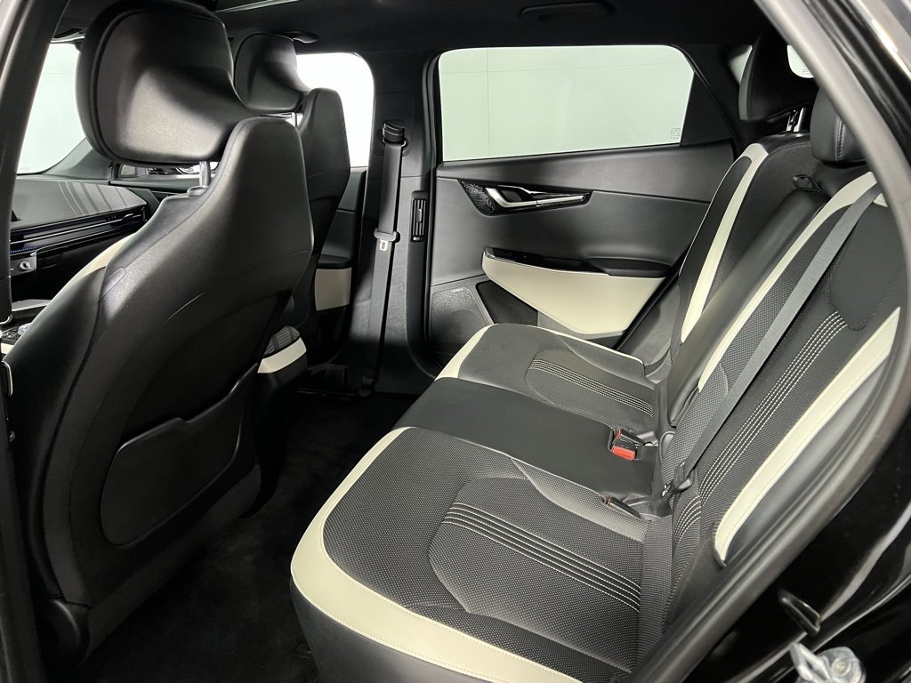 Used 2022 Kia EV6 GT-Line image 27