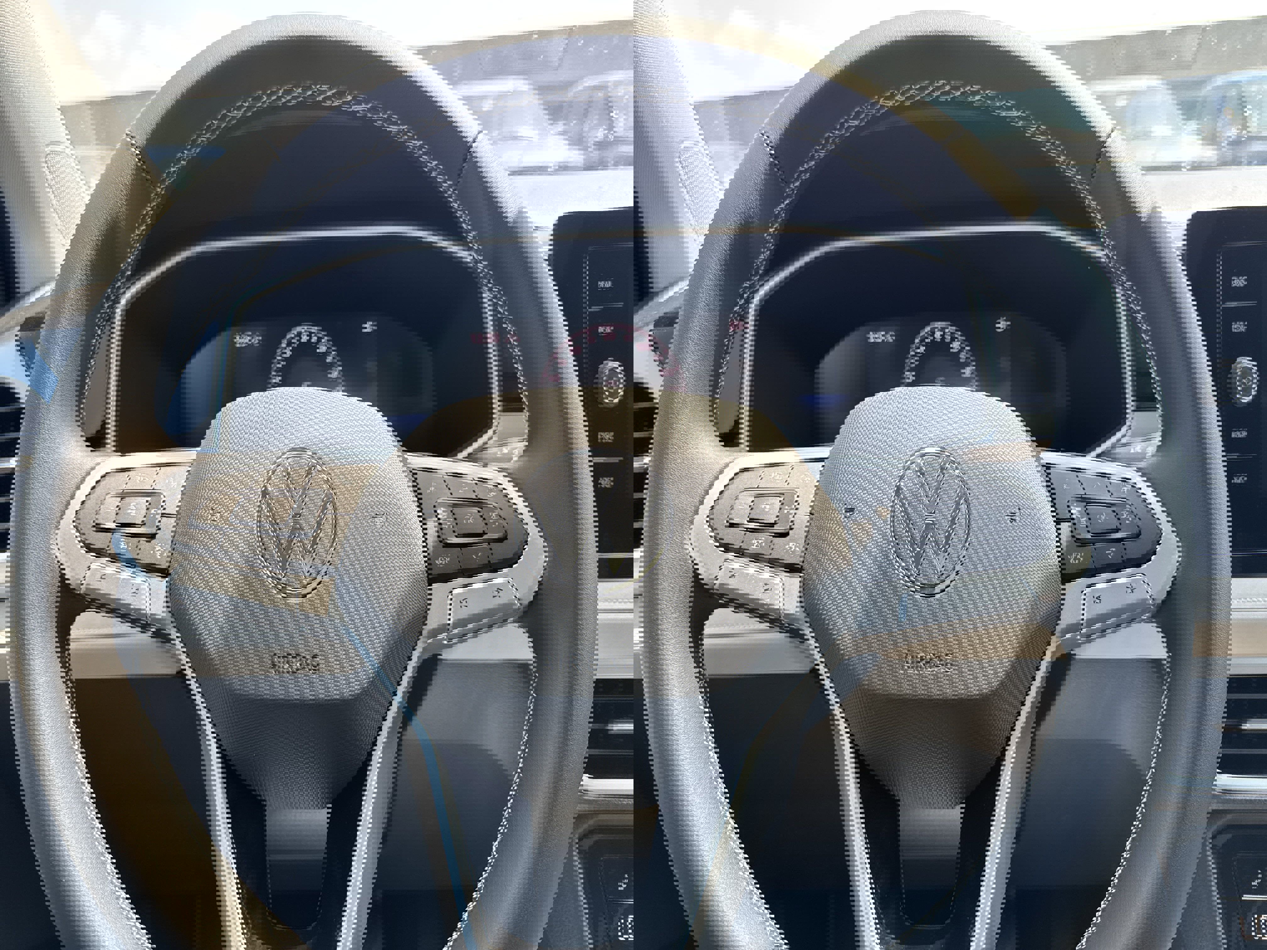 New 2025 Volkswagen Taos SE image 14