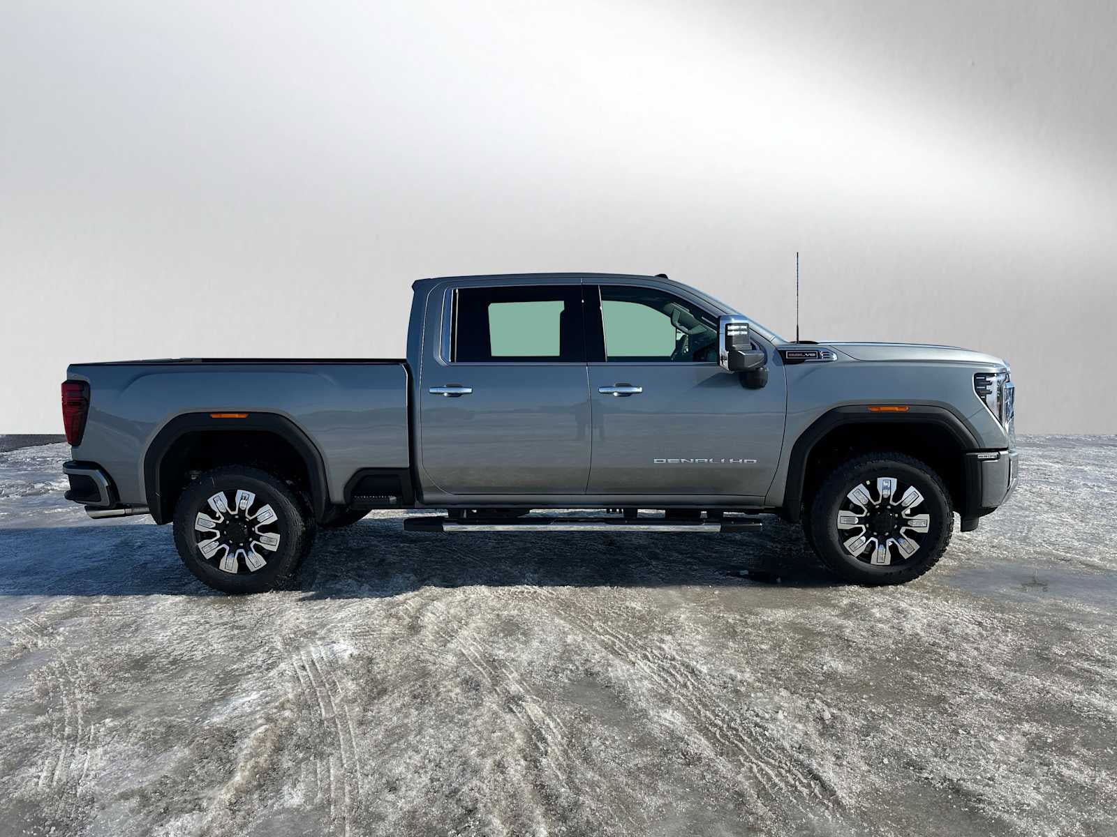 New 2026 GMC Sierra 2500 Denali w/ Technology Package image 2