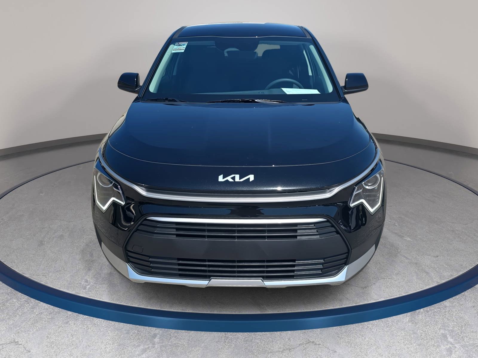New 2026 Kia Niro LX FWD image 2