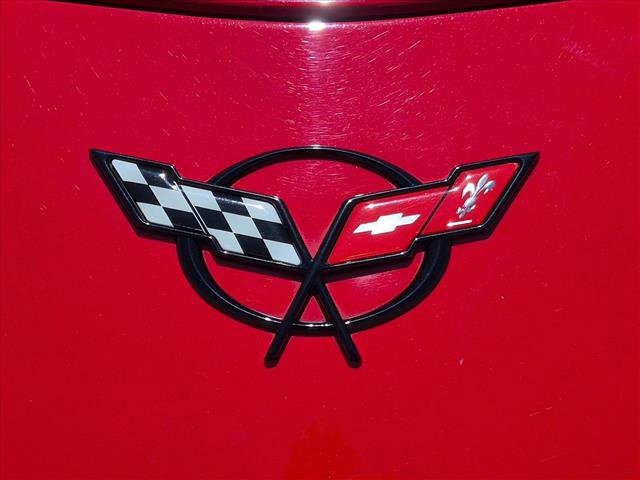 Used 2004 Chevrolet Corvette Coupe w/ Preferred Equipment Group RWD image 20