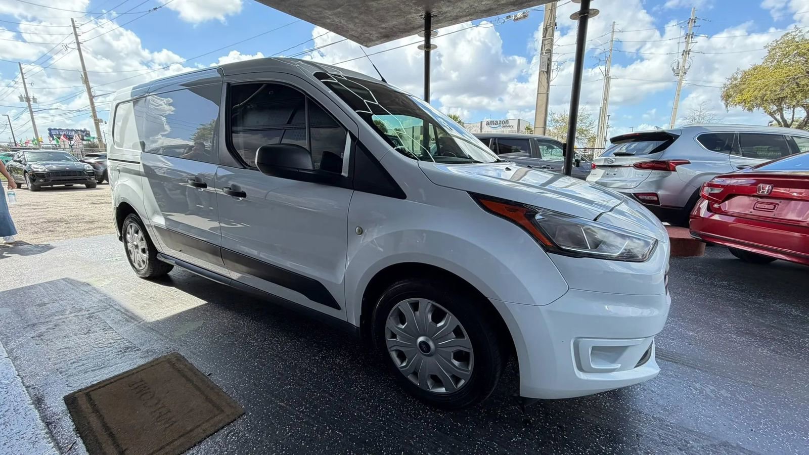 Used 2021 Ford Transit Connect XLT image 8