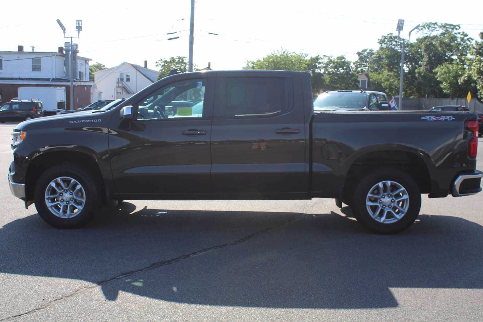 Certified 2023 Chevrolet Silverado 1500 LT AWD/4WD image 4