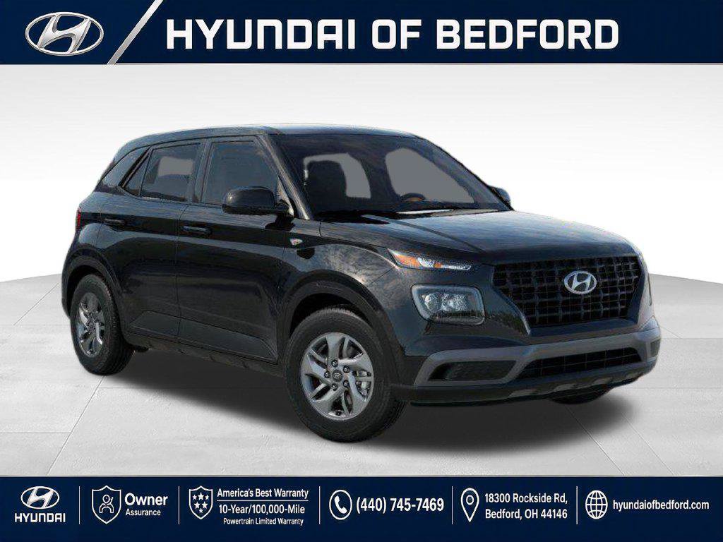 New 2026 Hyundai Venue SE FWD image 2