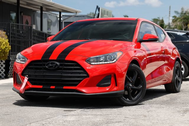 Used 2020 Hyundai Veloster 2.0 FWD video 1