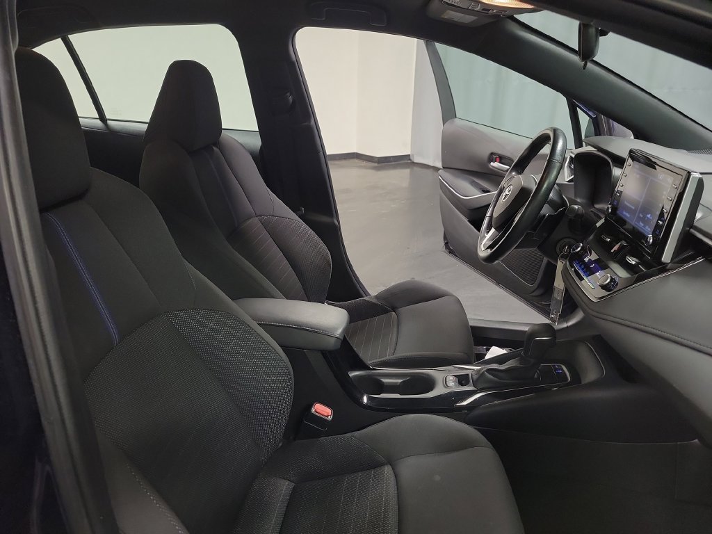 Used 2021 Toyota Corolla SE w/ Carpet Mat Package (TMS) FWD image 30