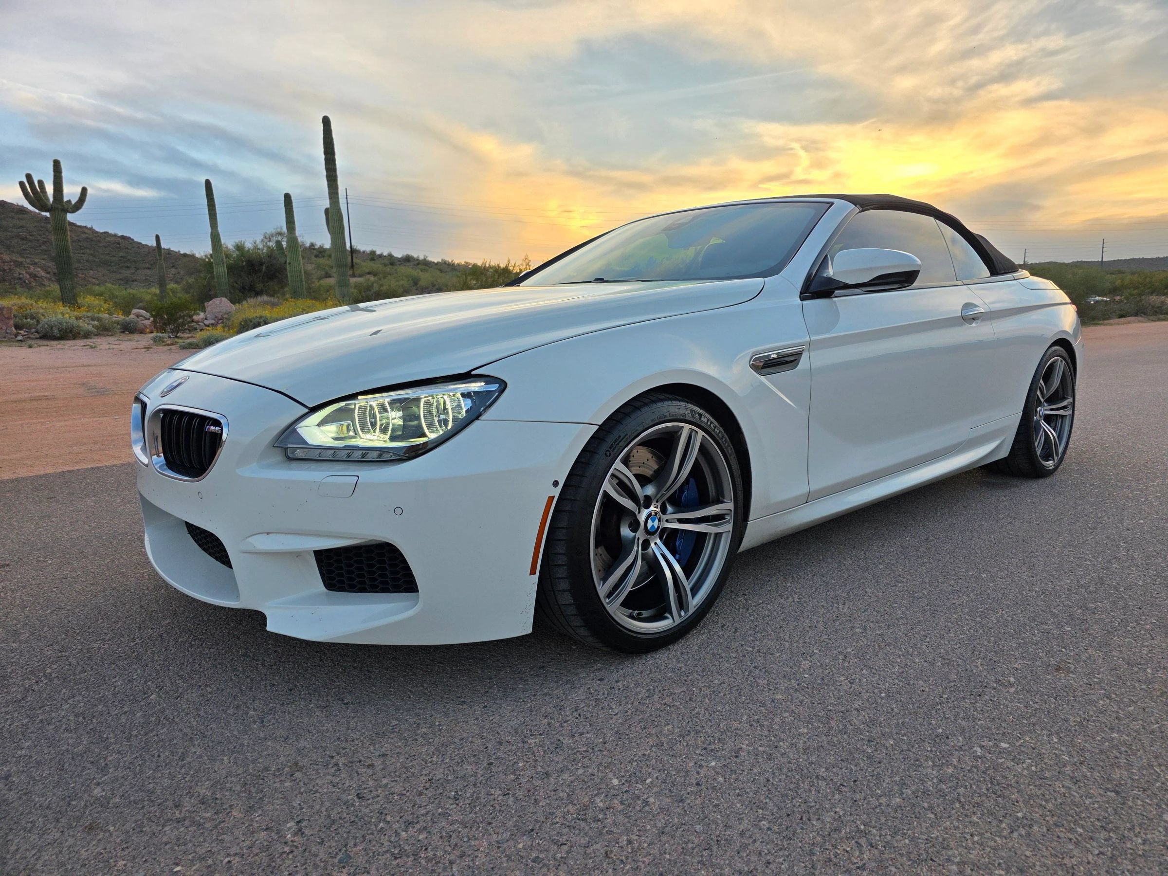 Used 2014 BMW M6 Convertible RWD image 1