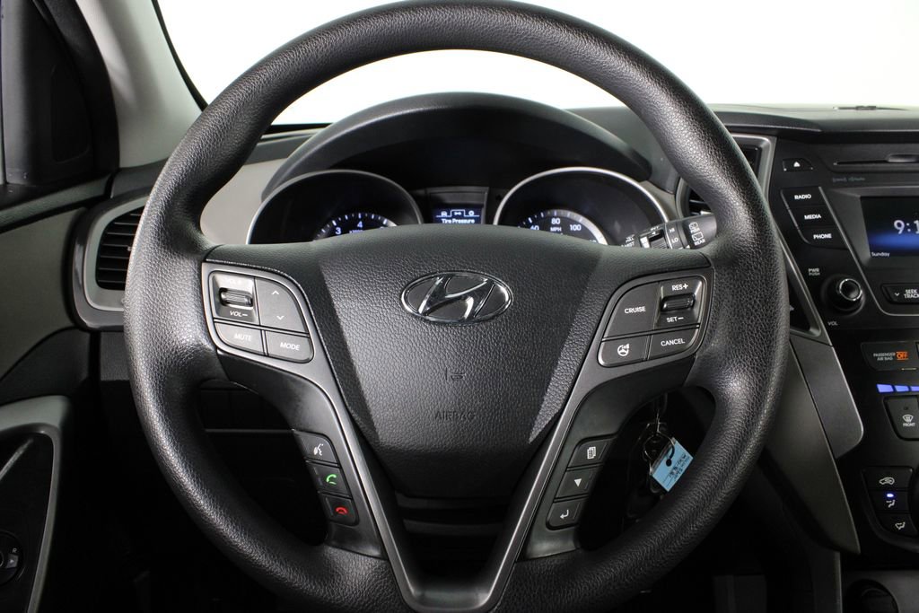 Used 2015 Hyundai Santa Fe Sport w/ Option Group 02 FWD image 9