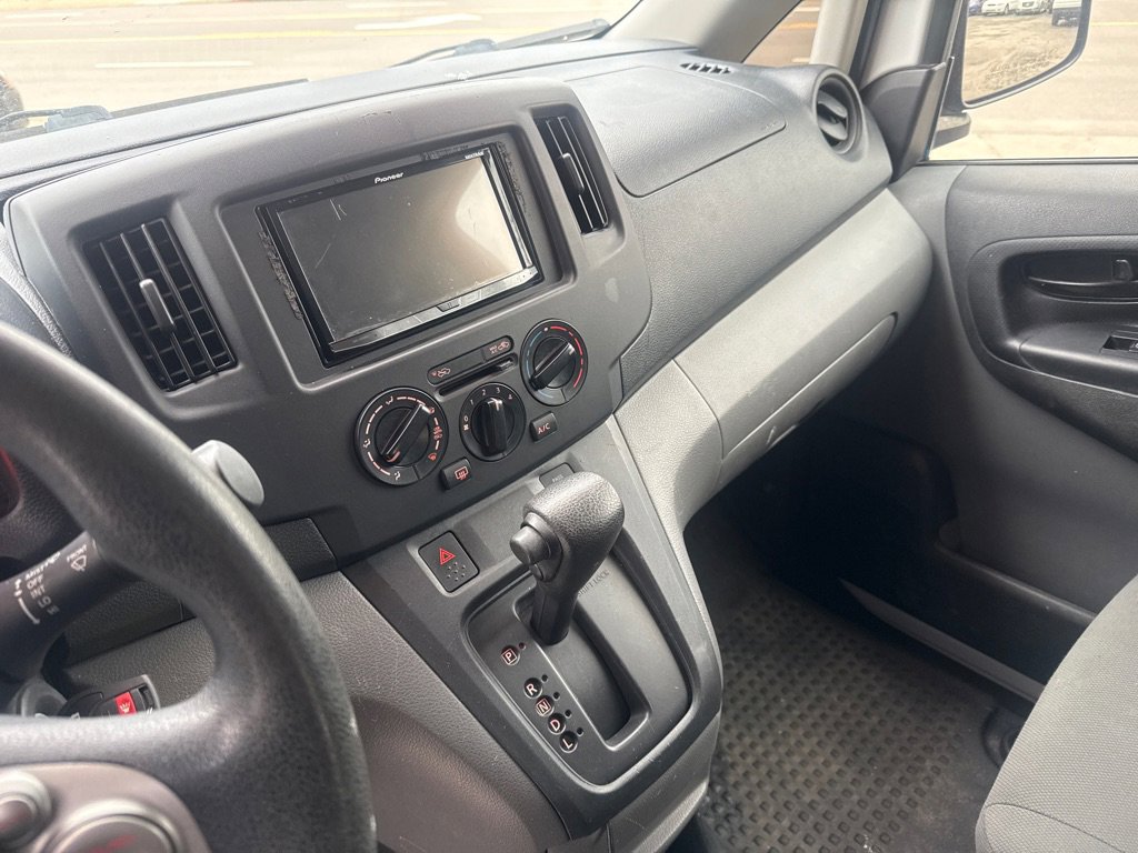 Used 2015 Chevrolet City Express LS FWD image 15