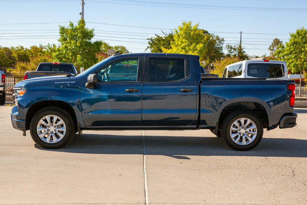 Used 2022 Chevrolet Silverado 1500 Custom AWD/4WD image 8